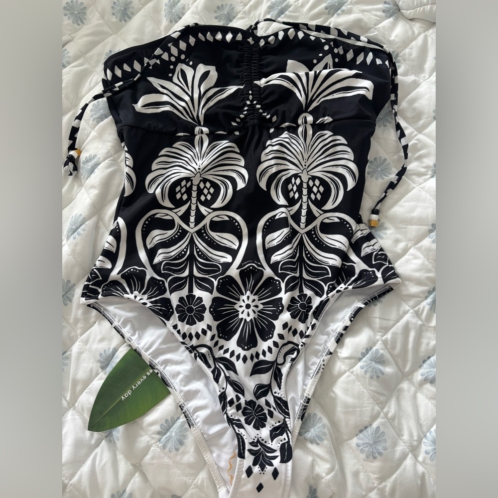 Farm Rio Black Flowers Leopards One-Piece Swimsuit. NWT - Picture 5 of 8